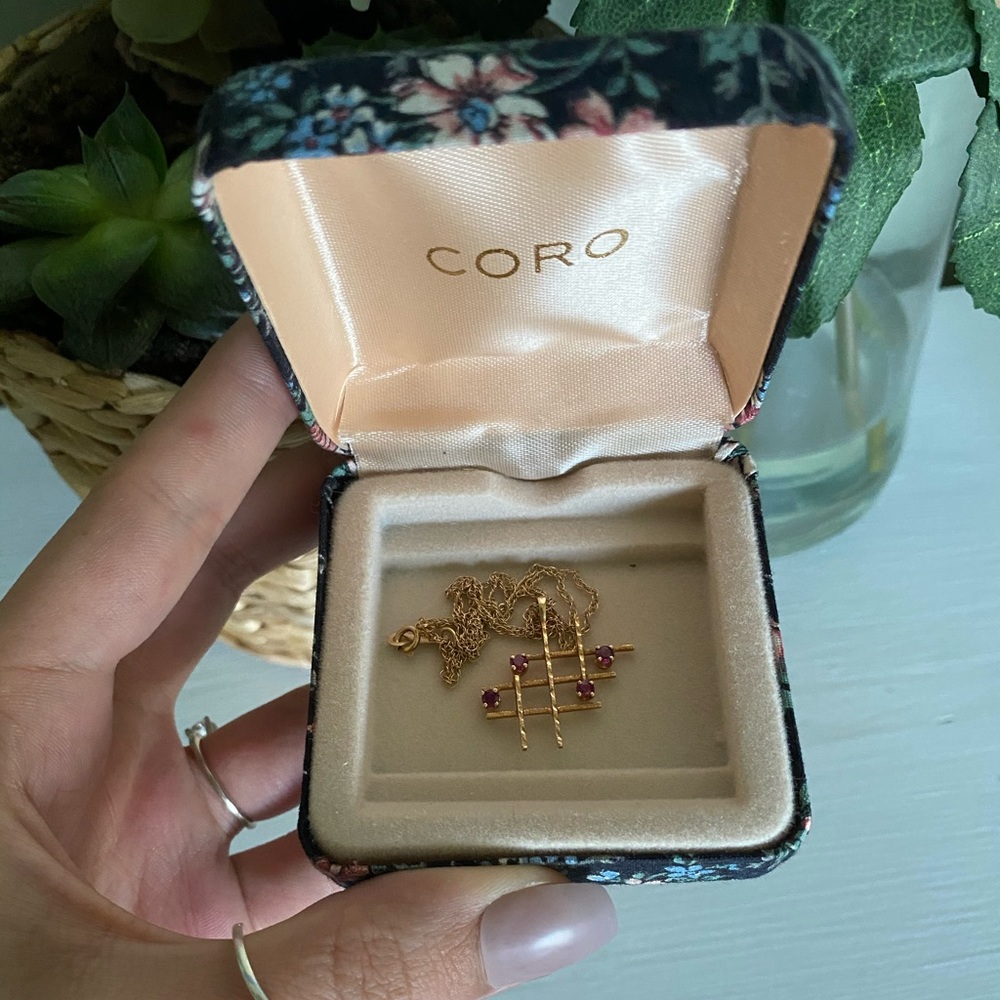 Vintage French Gold/Ruby Necklace